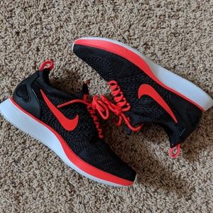 Nike ID Mariah Flyknit Racer